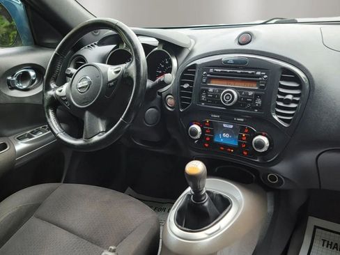 Used 2011 Nissan Juke SV FWD image 17