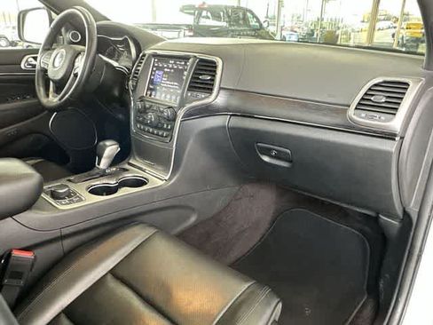 Certified 2018 Jeep Grand Cherokee High Altitude AWD/4WD image 40
