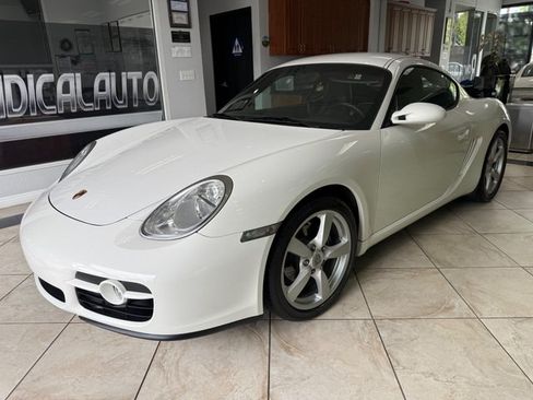 Used 2008 Porsche Cayman RWD image 4