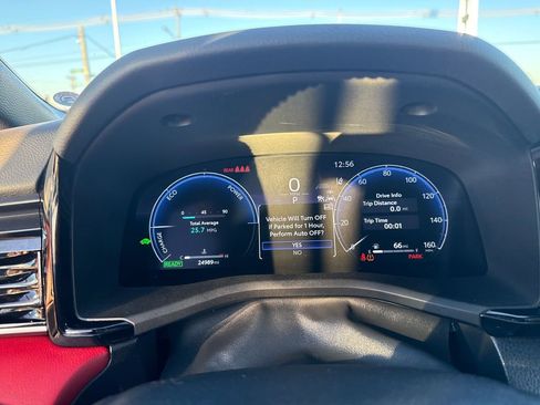 Used 2025 Toyota Camry XSE image 16