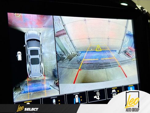Used 2023 Chevrolet Traverse RS w/ LPO, Floor Liner Package AWD/4WD image 17