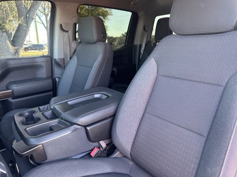 Used 2022 Chevrolet Silverado 1500 LT image 6