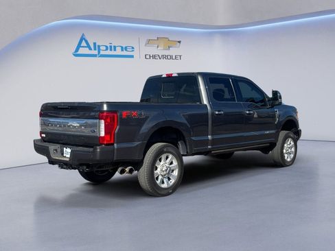 Used 2019 Ford F350 Platinum w/ Platinum Ultimate Package image 5