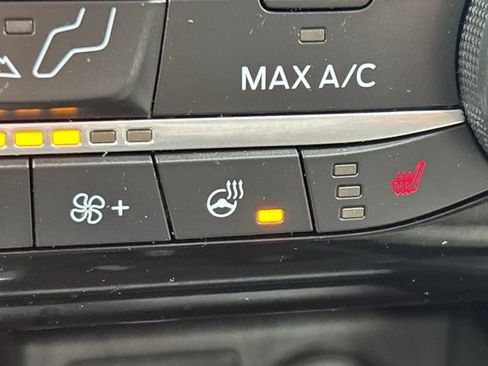 Used 2022 Ford Escape SE w/ Convenience Package image 44