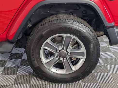 Used 2019 Jeep Wrangler Unlimited Sahara w/ Safety Group AWD/4WD image 7