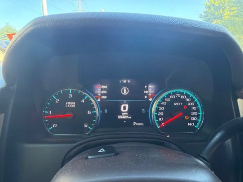 Used 2017 GMC Yukon Denali w/ Open Road Package AWD/4WD image 2