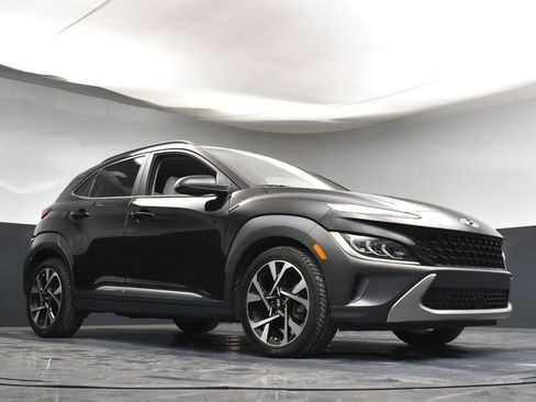 Used 2022 Hyundai Kona Limited image 30