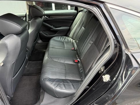 Used 2018 Honda Accord EX-L image 14