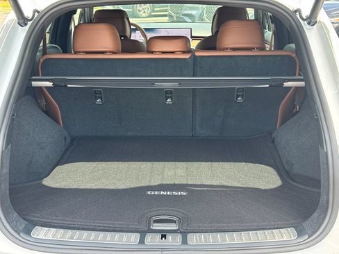 New 2026 Genesis GV70 2.5T Advanced AWD/4WD image 18