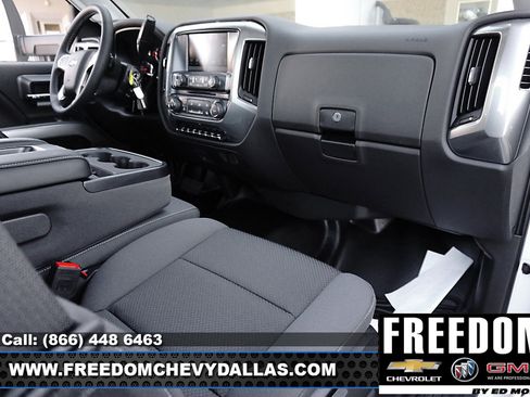 New 2023 Ford F150 LT image 10