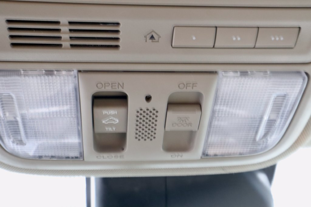 Used 2014 Honda Odyssey EX-L image 32