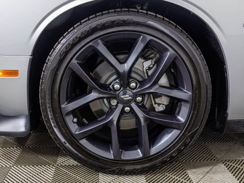 Used 2022 Dodge Challenger R/T w/ Driver Convenience Group image 48