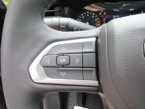 New 2026 Jeep Compass Latitude AWD/4WD image 23
