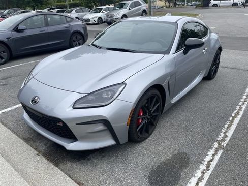 Used 2025 Toyota GR86 w/ Performance Package image 1