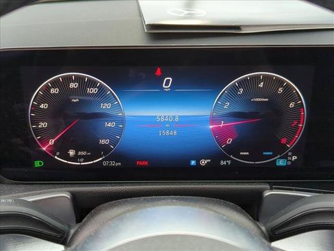 Certified 2024 Mercedes-Benz GLB 250 image 11