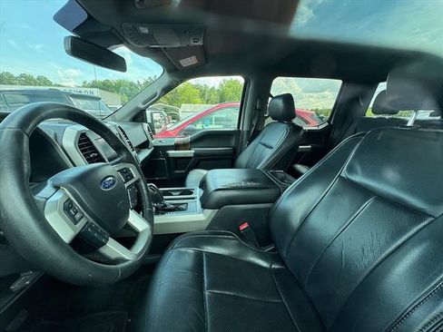 Used 2019 Ford F150 Lariat RWD image 3
