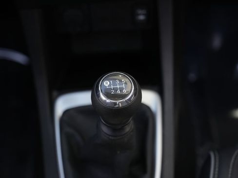Used 2014 Toyota Corolla S FWD image 37