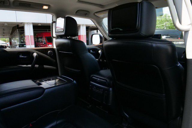 Used 2023 Nissan Armada Platinum w/ Captain's Chairs Package RWD image 42
