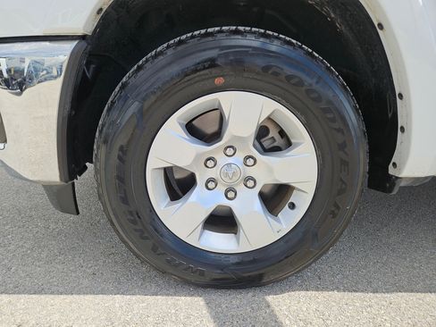 Certified 2025 RAM 1500 Big Horn image 32