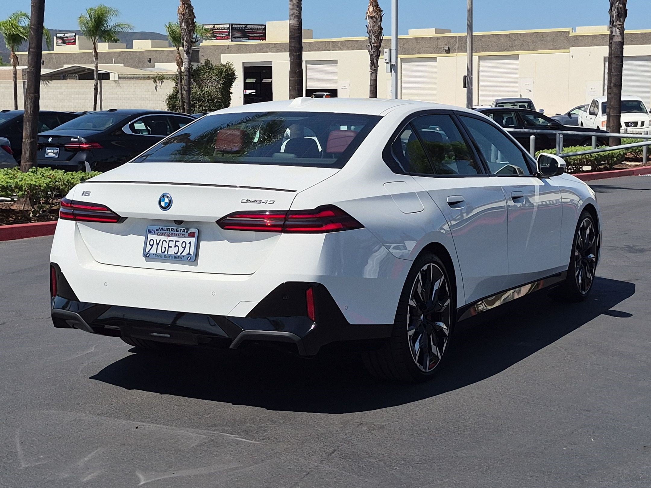 Used 2026 BMW i5 eDrive40 w/ M Sport Package RWD image 10