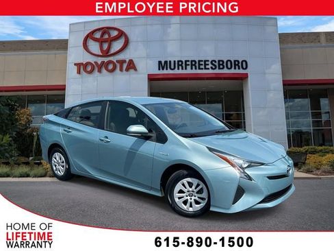 Used 2016 Toyota Prius Two FWD image 1