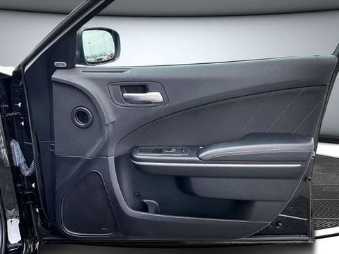Used 2023 Dodge Charger SXT image 26