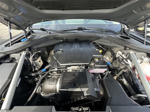 Used 2022 Genesis GV70 2.5T w/ Select Package image 32