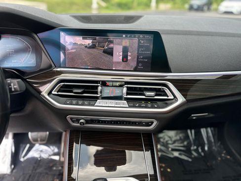 Used 2019 BMW X5 xDrive50i w/ M Sport Package AWD/4WD image 28