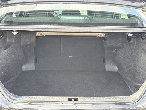 Used 2025 Toyota Camry SE image 33