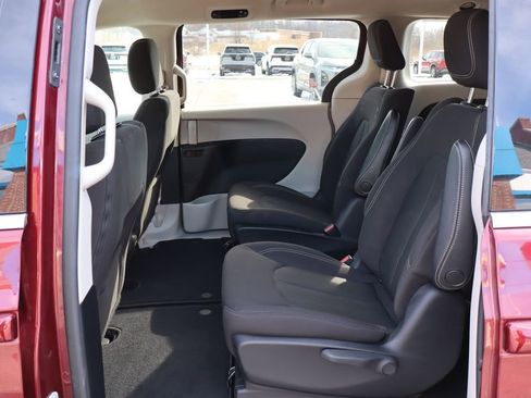 Used 2021 Chrysler Voyager LX w/ Cold Weather Group image 35