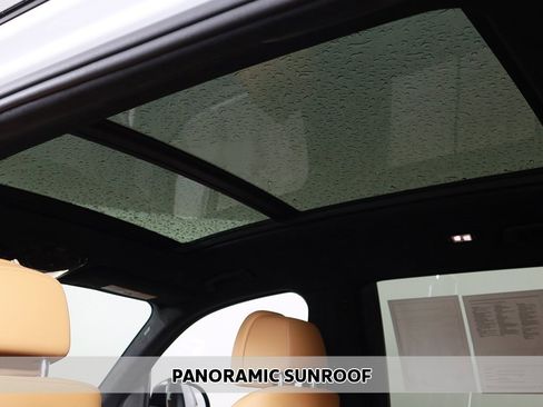 Used 2024 BMW X7 xDrive40i w/ M Sport Package image 4