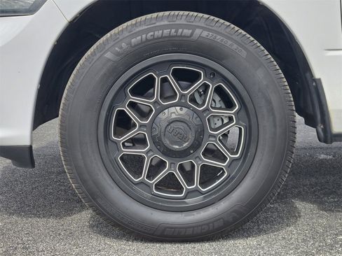 Used 2015 RAM 1500 Sport w/ Convenience Group image 10