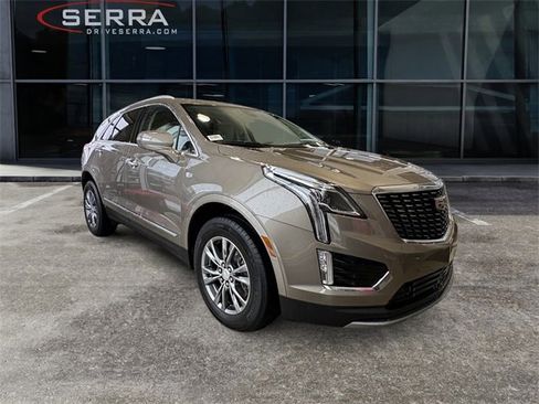 Certified 2023 Cadillac XT5 Premium Luxury w/ LPO, Floor Liner Package image 5