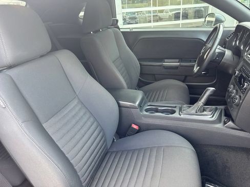 Used 2012 Dodge Challenger R/T RWD image 41