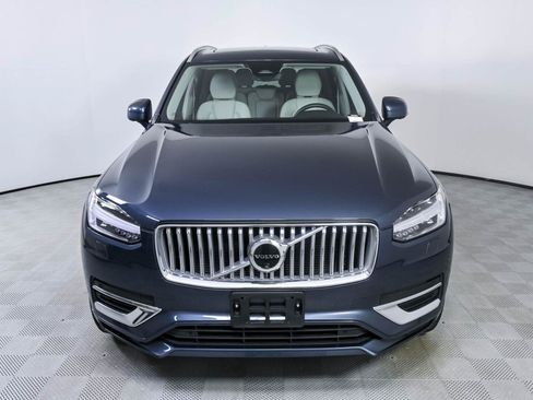 Certified 2025 Volvo XC90 T8 Plus w/ Protection Package Premier AWD/4WD image 36
