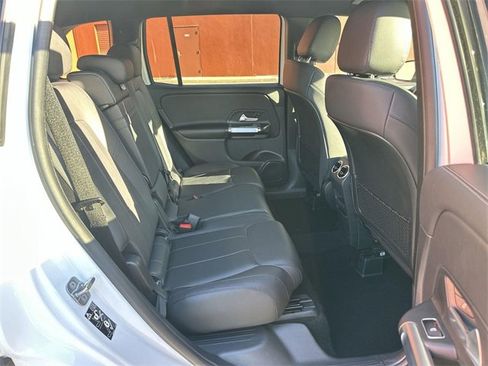 Used 2023 Mercedes-Benz GLB 250 GLB 250 image 25