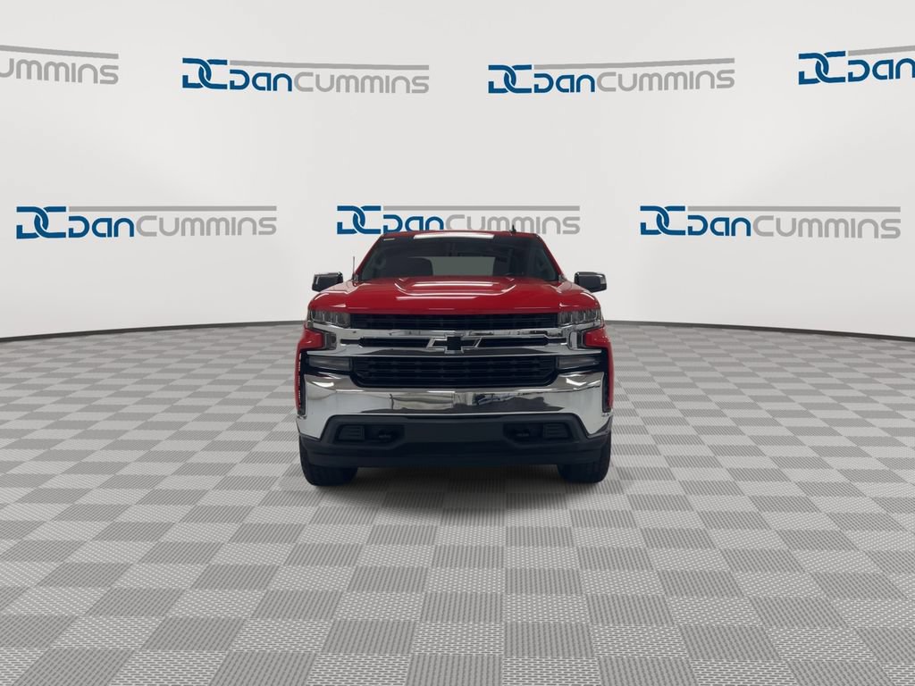 Used 2022 Chevrolet Silverado 1500 LT w/ Z71 Off-Road Package AWD/4WD image 3