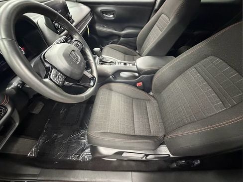 Used 2024 Honda HR-V Sport image 14