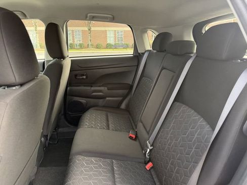 Used 2025 Mitsubishi Outlander Sport AWD image 25