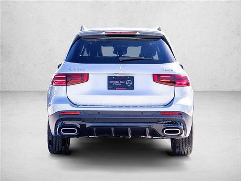 Certified 2026 Mercedes-Benz GLB 250 4MATIC image 6