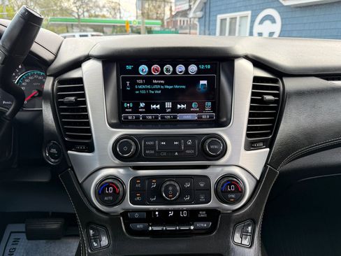 Used 2017 GMC Yukon XL SLT w/ Open Road Package image 21