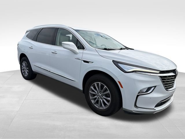 Used 2023 Buick Enclave Essence w/ Trailering Package, 5000 lbs. AWD/4WD image 9