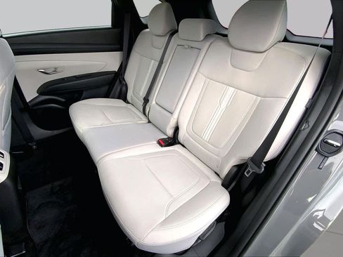 Used 2025 Hyundai Tucson SEL FWD image 21