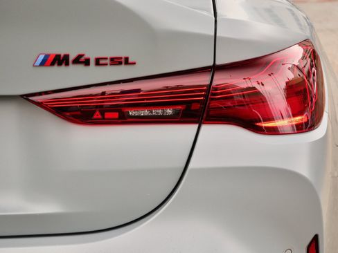 Used 2023 BMW M4 CSL image 15