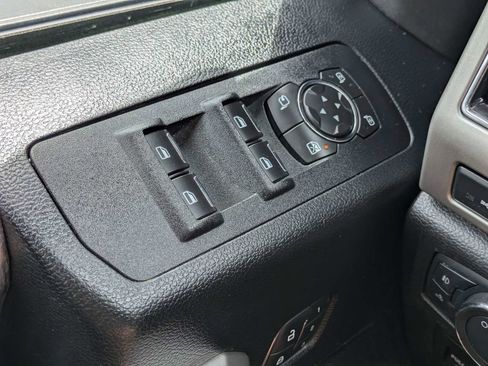 Used 2020 Ford F150 Lariat w/ Equipment Group 502A Luxury AWD/4WD image 22