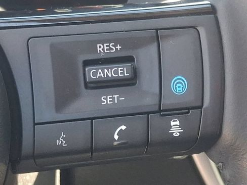 Certified 2021 Nissan Rogue Platinum AWD/4WD image 24
