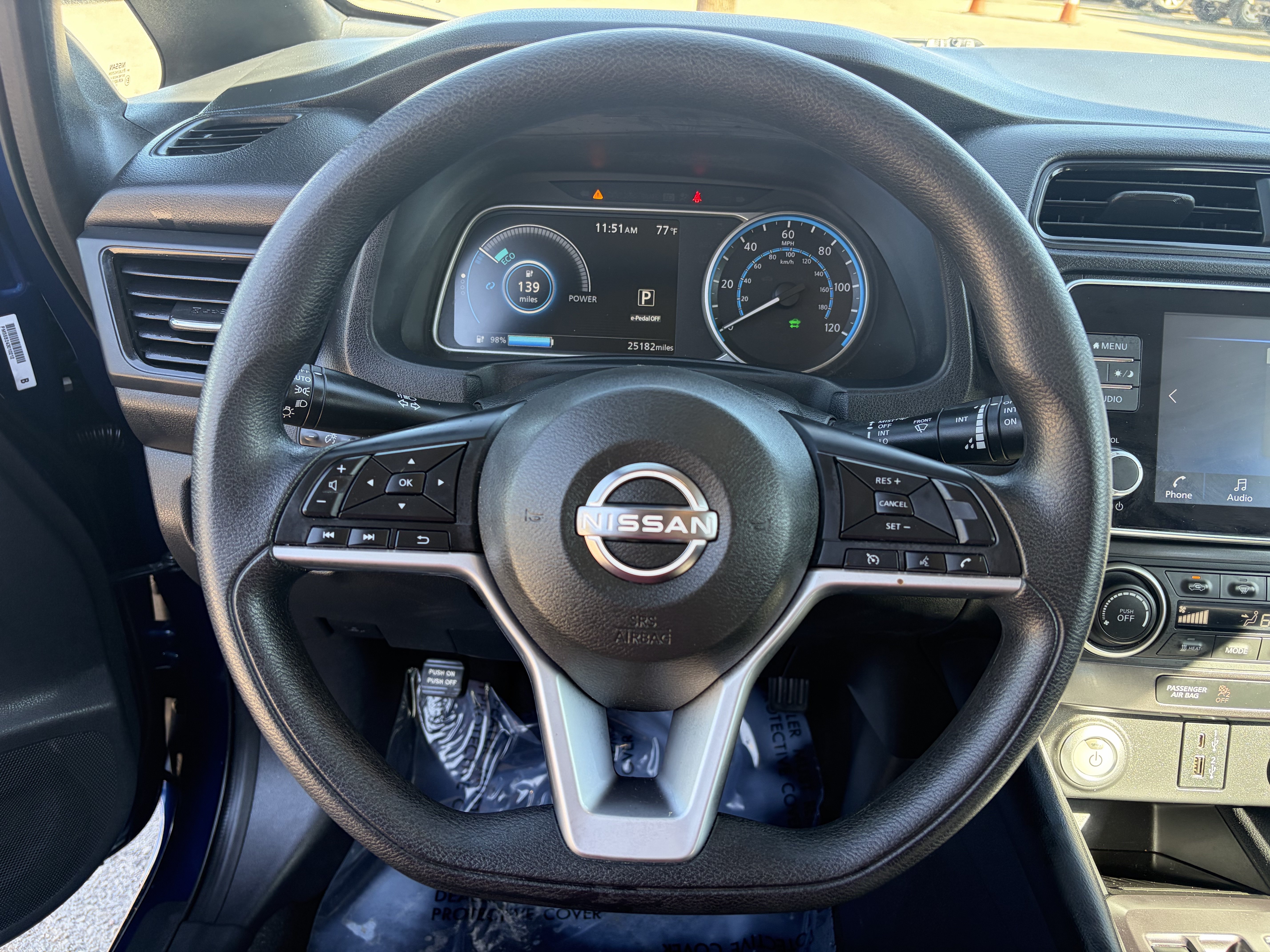 Used 2025 Nissan Leaf S FWD image 22