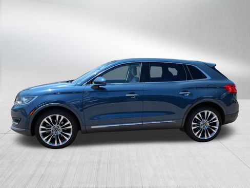 Used 2016 Lincoln MKX Reserve w/ Technology Package AWD/4WD image 4