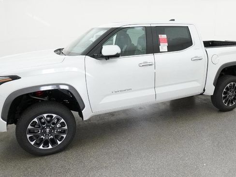 New 2026 Toyota Tundra Limited AWD/4WD image 5