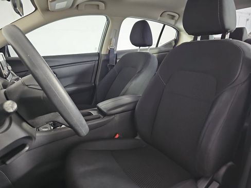 Certified 2023 Nissan Sentra S FWD image 14